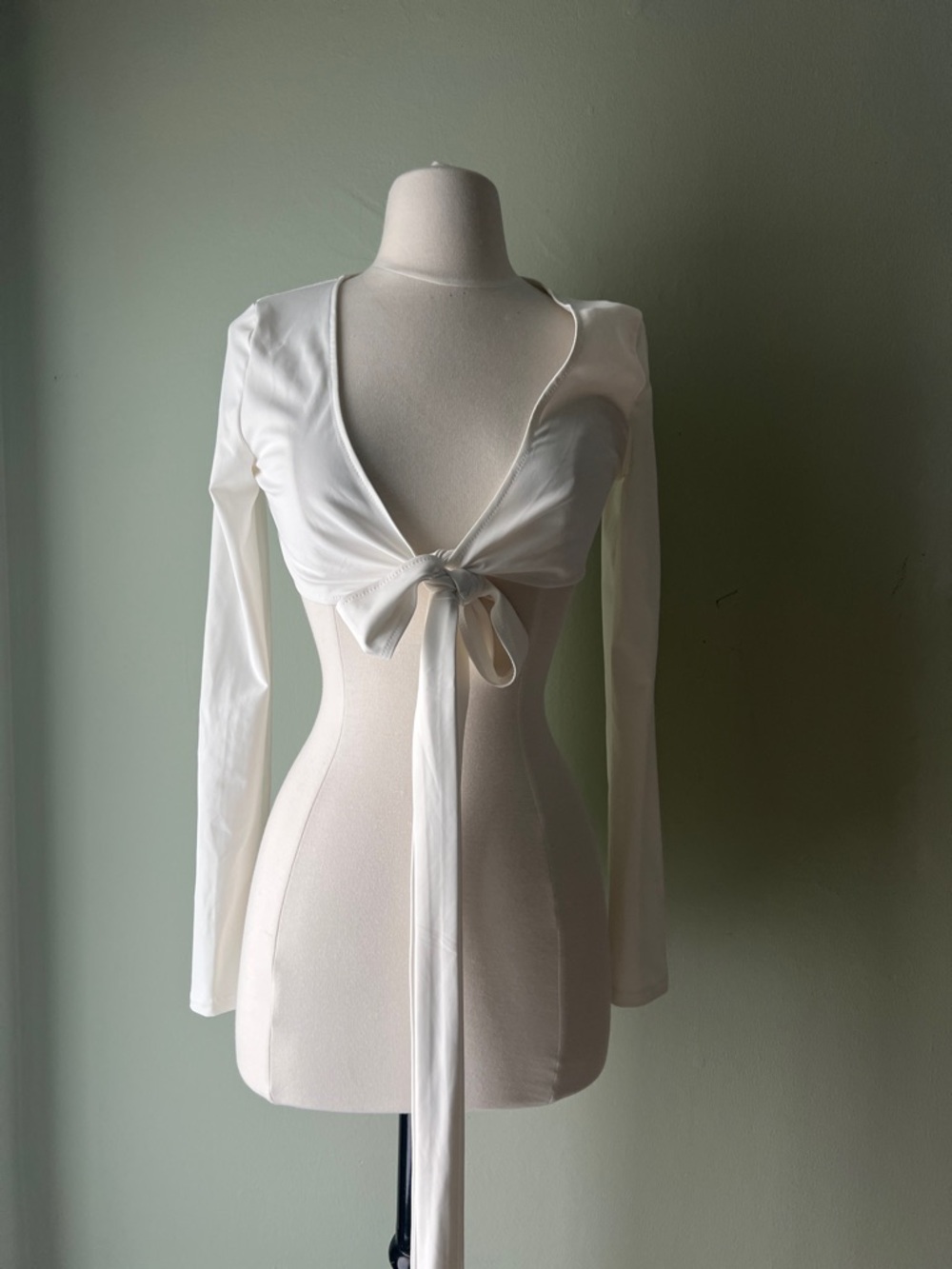 White Long-Sleeve Tie-Front Crop Top